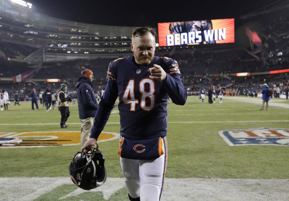 Bears Re Sign Long Snapper Scales To 1 Year Contract Football