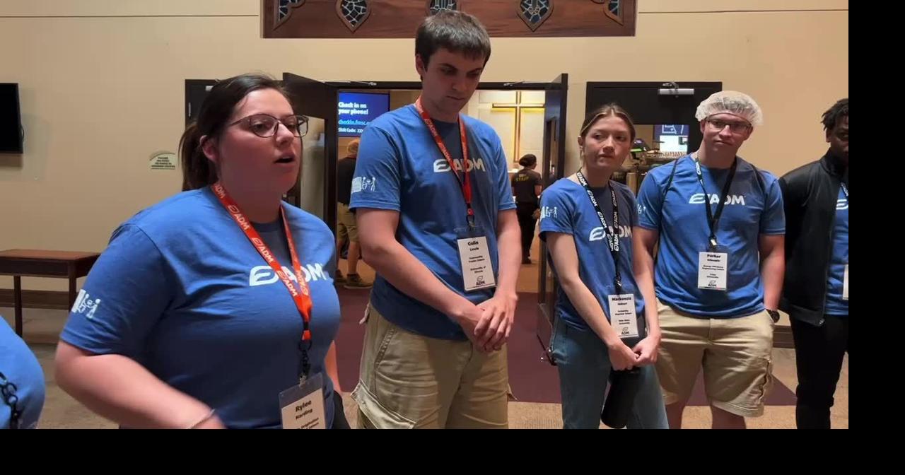 ADM interns volunteer in Decatur