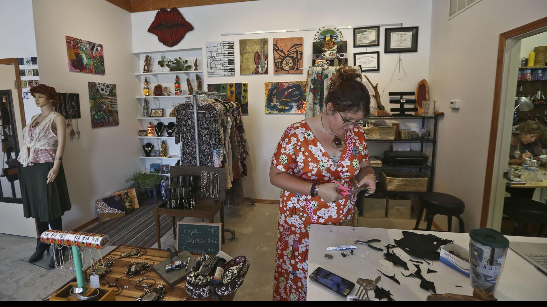 The Laurel And The Linden Opens On Mount Zion Road Business Herald Review Com