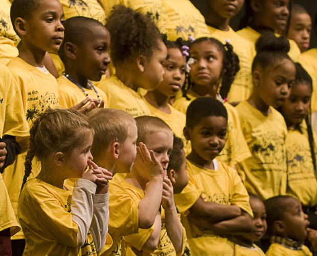 01192014-lsm-loc-church choir20.jpg