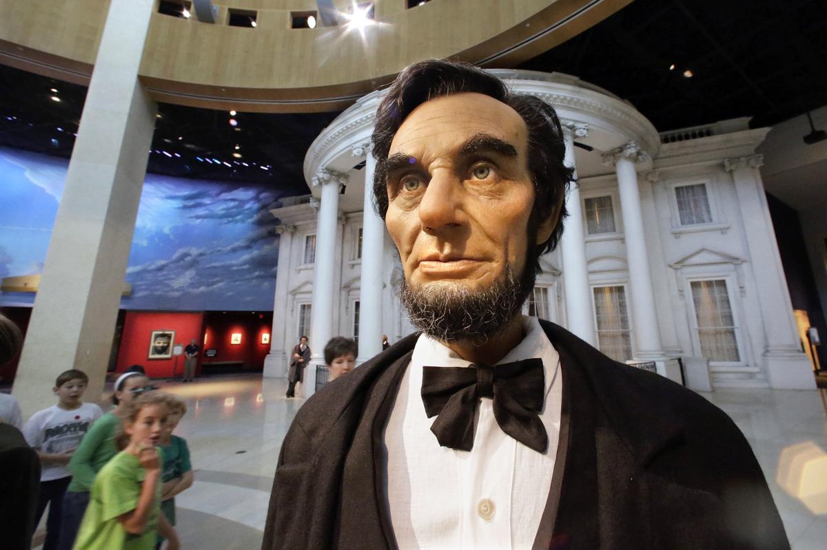 Central Illinois schools can tour Lincoln museum with grants