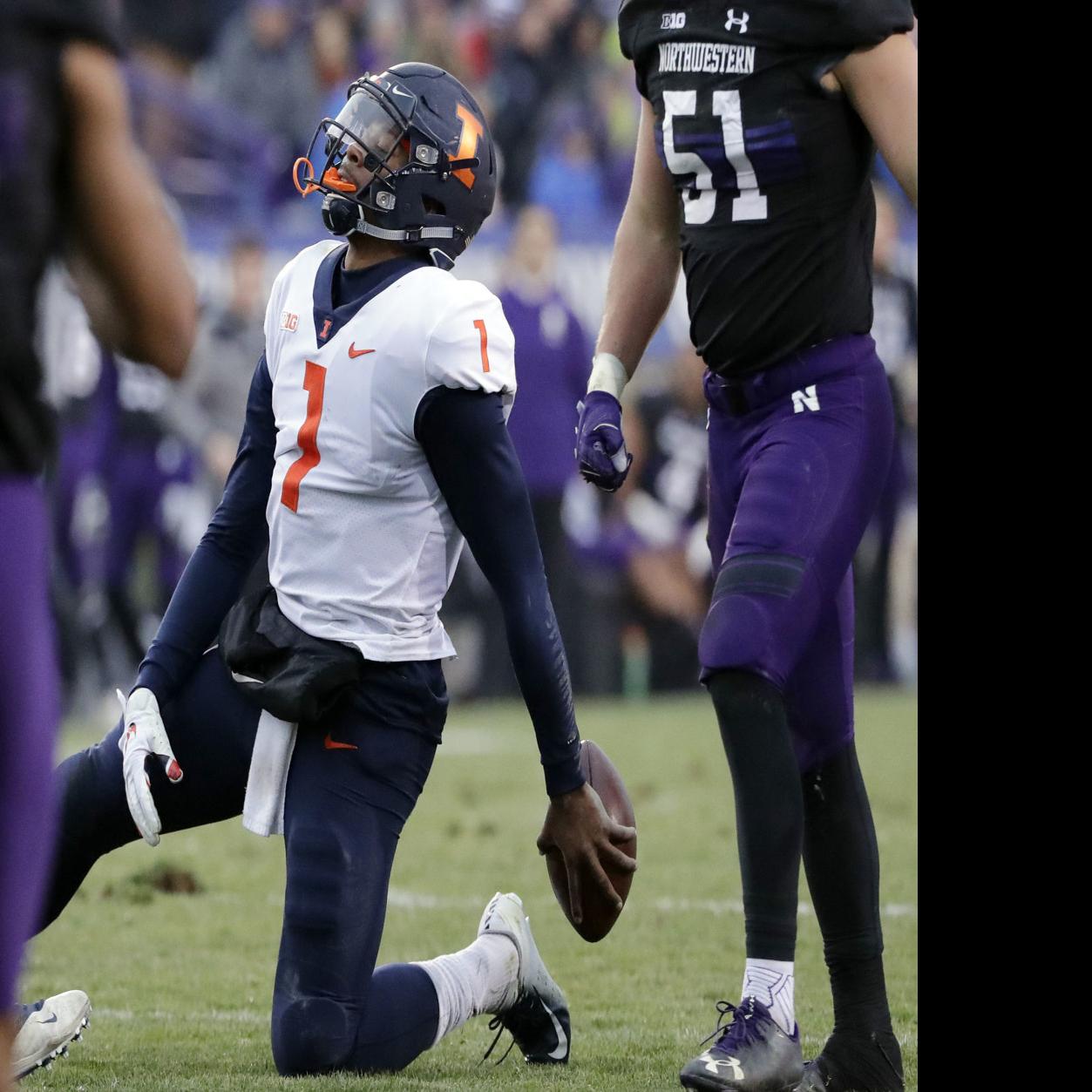Illinois Battles Back Loses Finale To Northwestern Illini