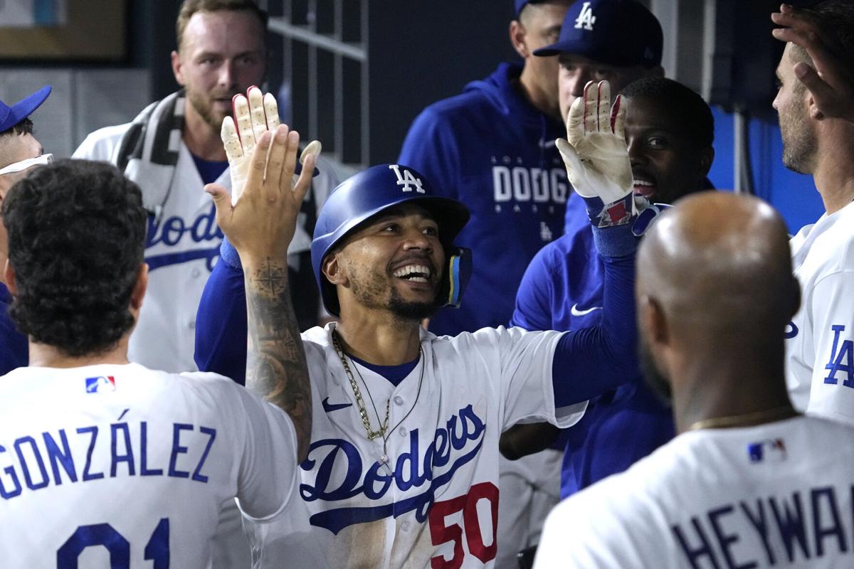 World Series 2018: Red Sox star Mookie Betts shows Dodgers what speed can  do in Game 1