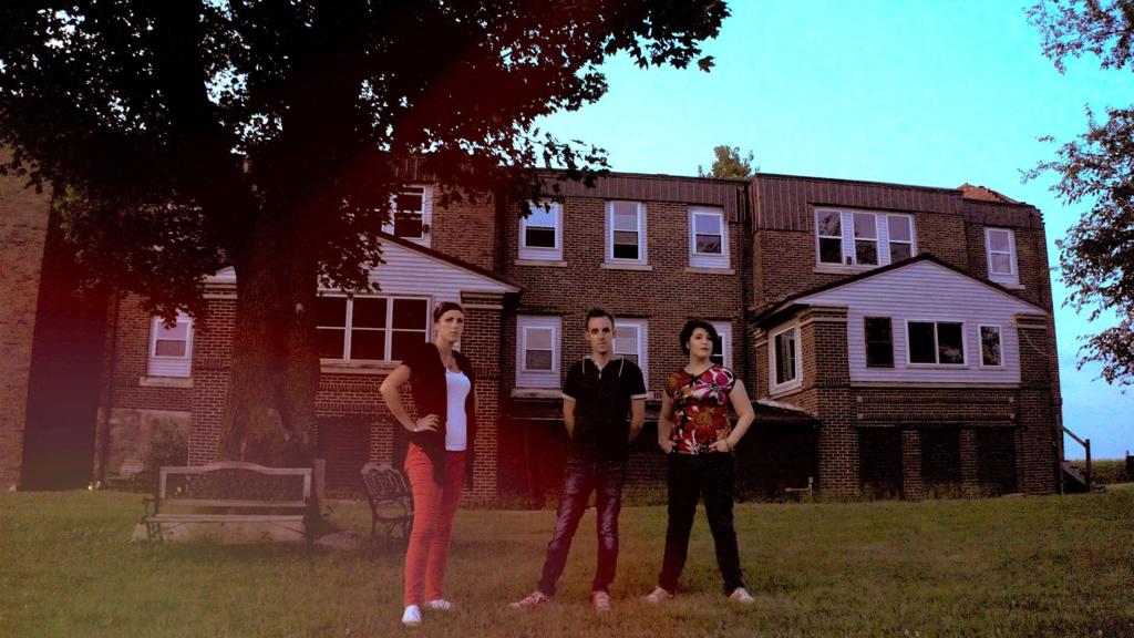 Watch Now Ashmore Estates To Be Featured On Youtube Paranormal Investigation Series History Herald Review Com Grant wilson from ghost hunters sponsored a charity ghost hunting event for the lost limbs foundation at ashmore estates. watch now ashmore estates to be