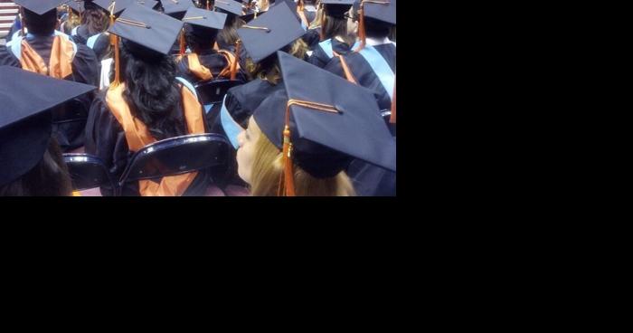 Illinois lawmakers pass ban on withholding college transcripts - Vimarsana News