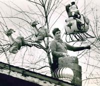 Santa heads for landing