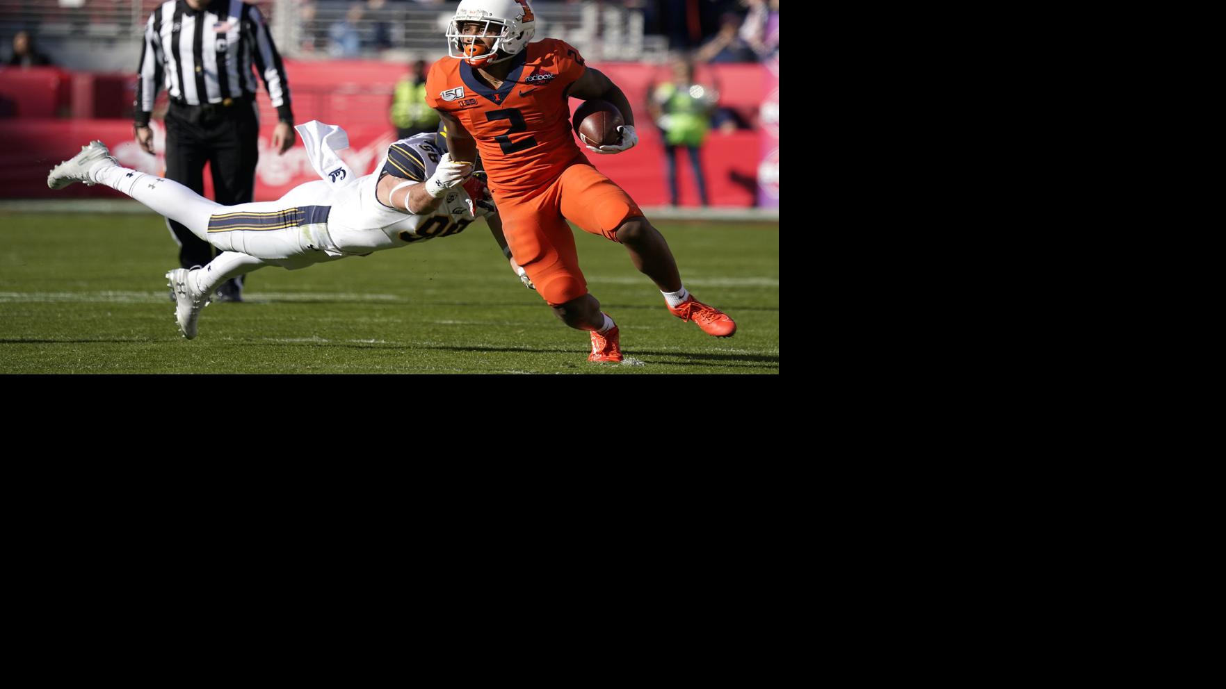 Wagner Seniors Fittingly End Illinois Football Career In Bowl