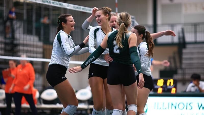 Women’s Volleyball Soars Past Flying Dutch in Top-20 Battle