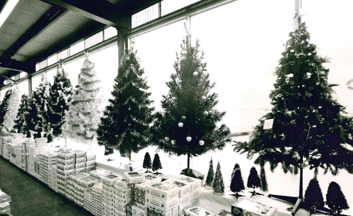 Stiles Christmas Tree Farm 2021 Where To Buy Your Christmas Tree In Central Illinois Here S Our List Local Herald Review Com