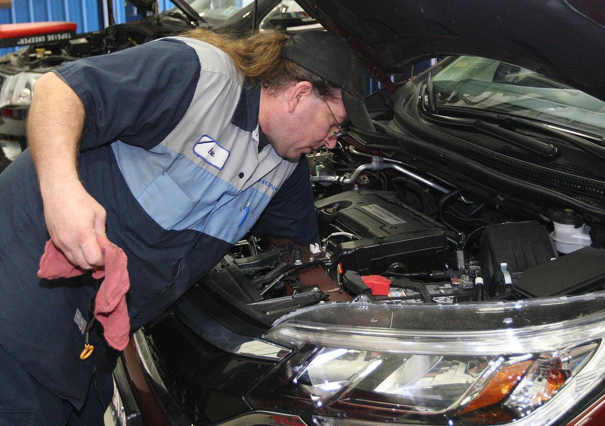 Eric Scrimpsher Aces Honda National Toptech Competition For Honor