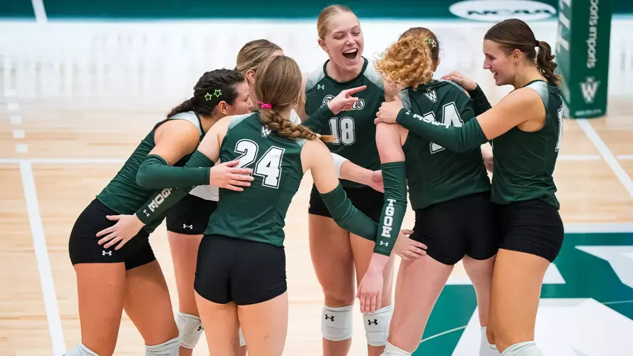Women’s Volleyball Sets West to Augustana