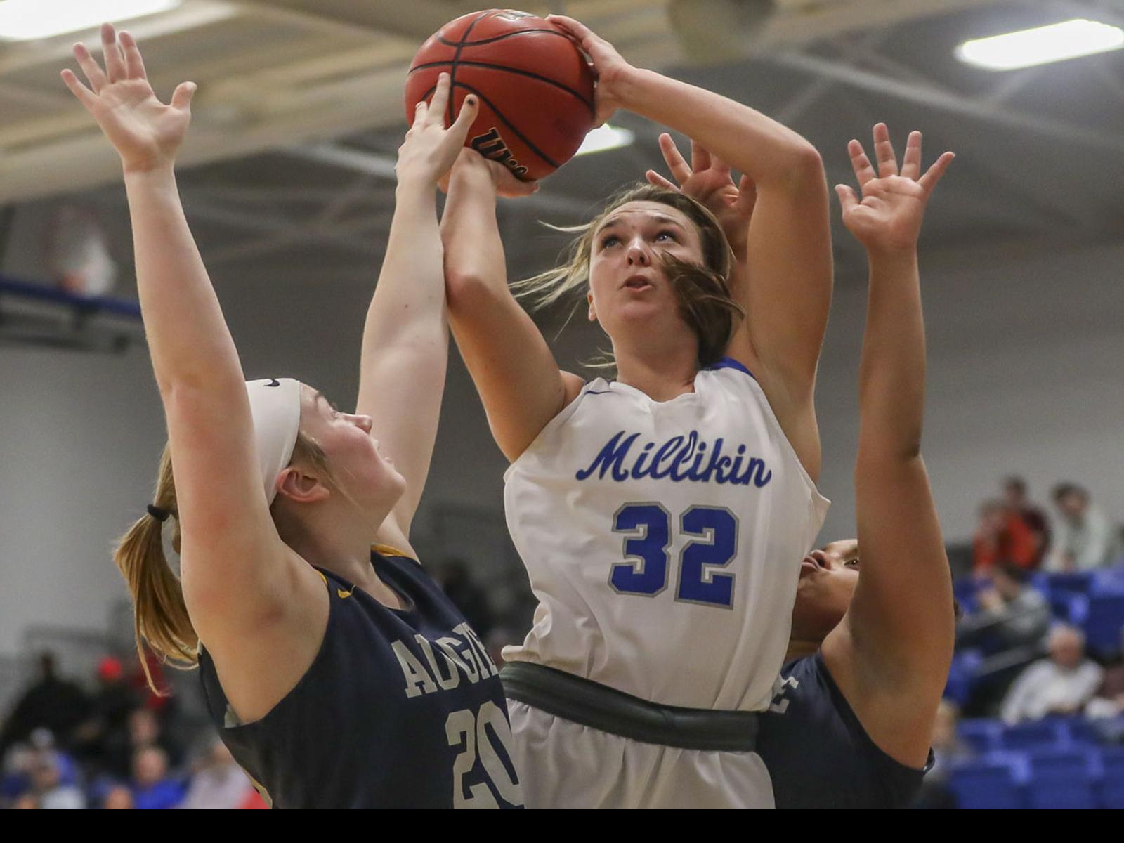 How Bailey Coffman Found Herself Excelling In Basketball And Softball At Millikin Millikin Herald Review Com