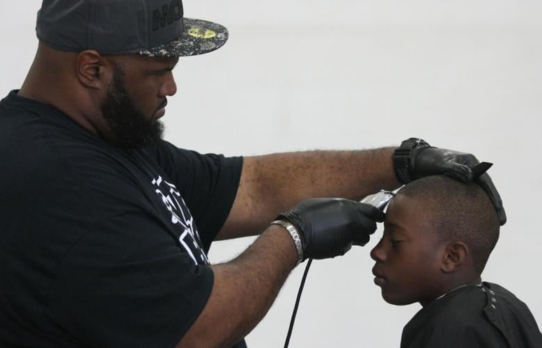 When a baseball player needs a haircut, his barber flies across