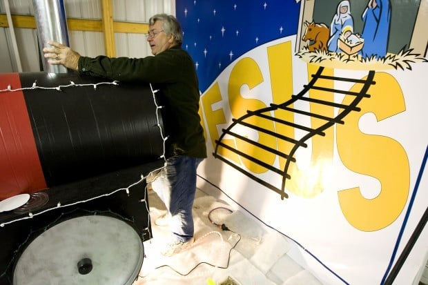 2022 Cox Cable Christmas Parade Jaycees Christmas Parade to light up the night again this year Local