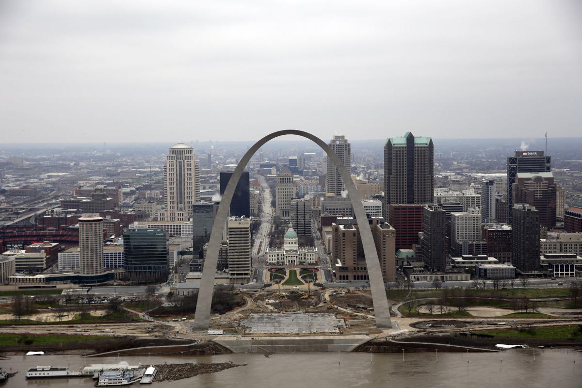 Gateway Arch transformed: New landscape, expanded museum better link the  icon to St. Louis