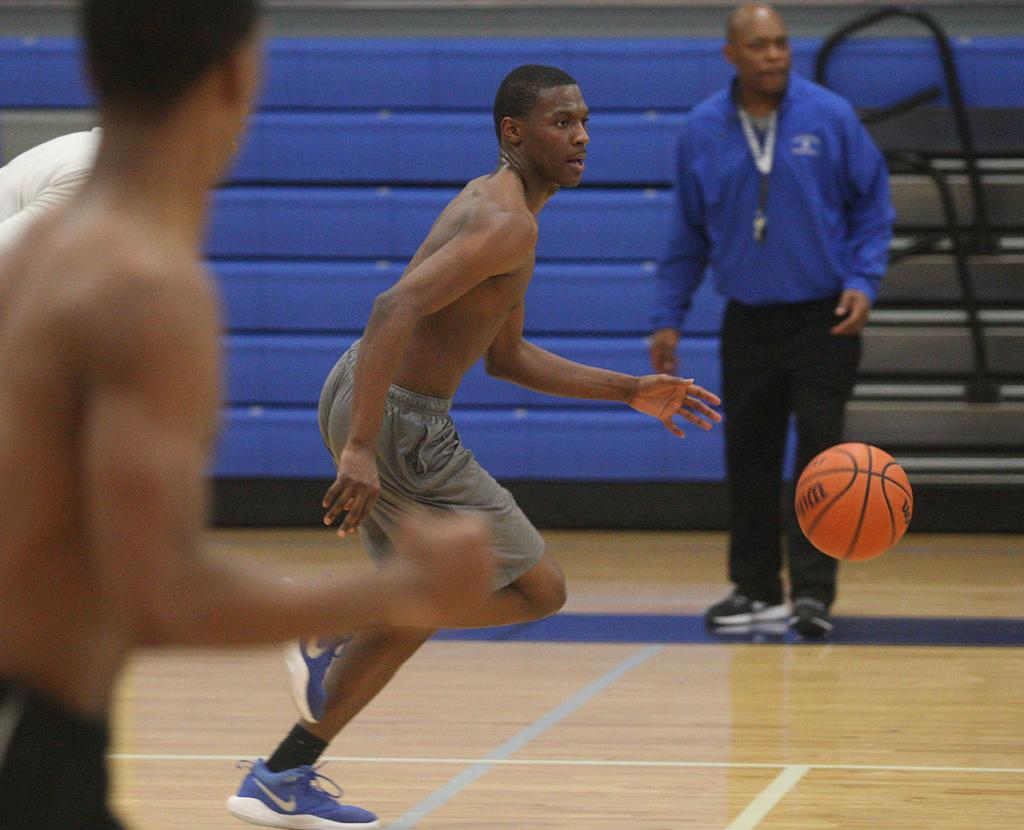 From Peoria To Decatur Macarthur S Keenan Ingram Thriving High