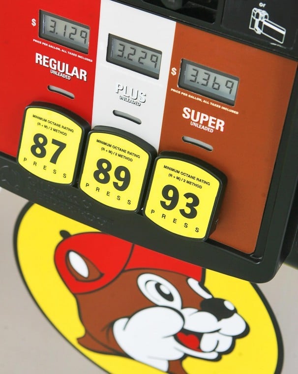 gas prices plunge after buc ee s opening local news herald zeitung com gas prices plunge after buc ee s