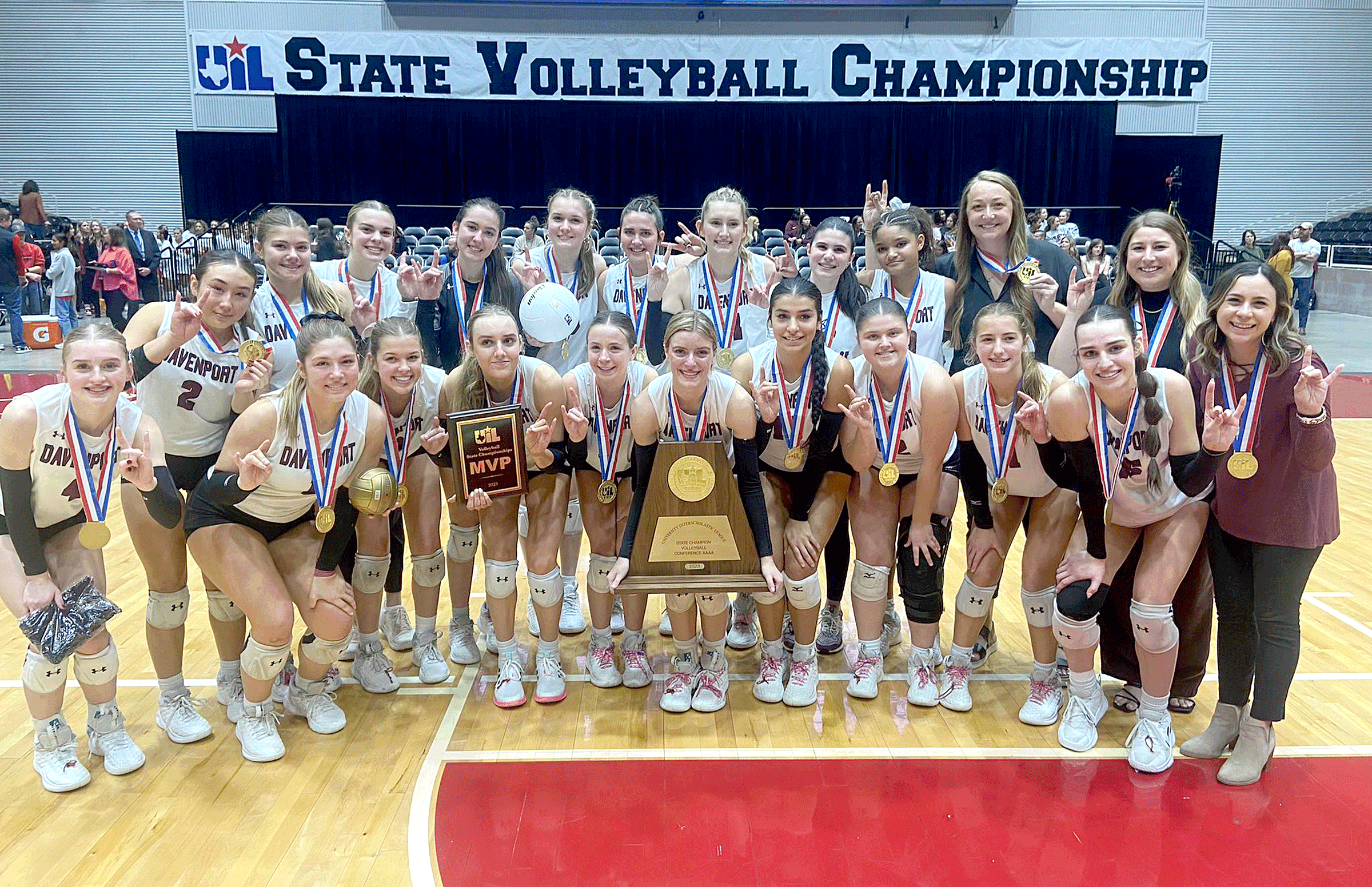 Comeback Pack Davenport Lady Wolves Win 4a State Volleyball Title