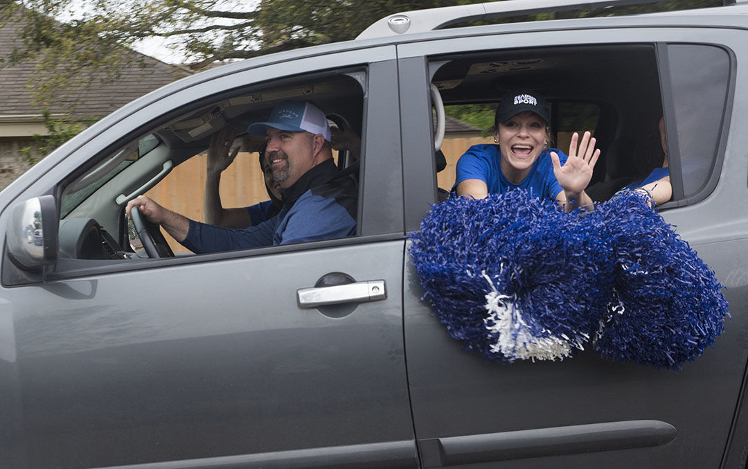 Walnut Springs Elementary's Honk Parade