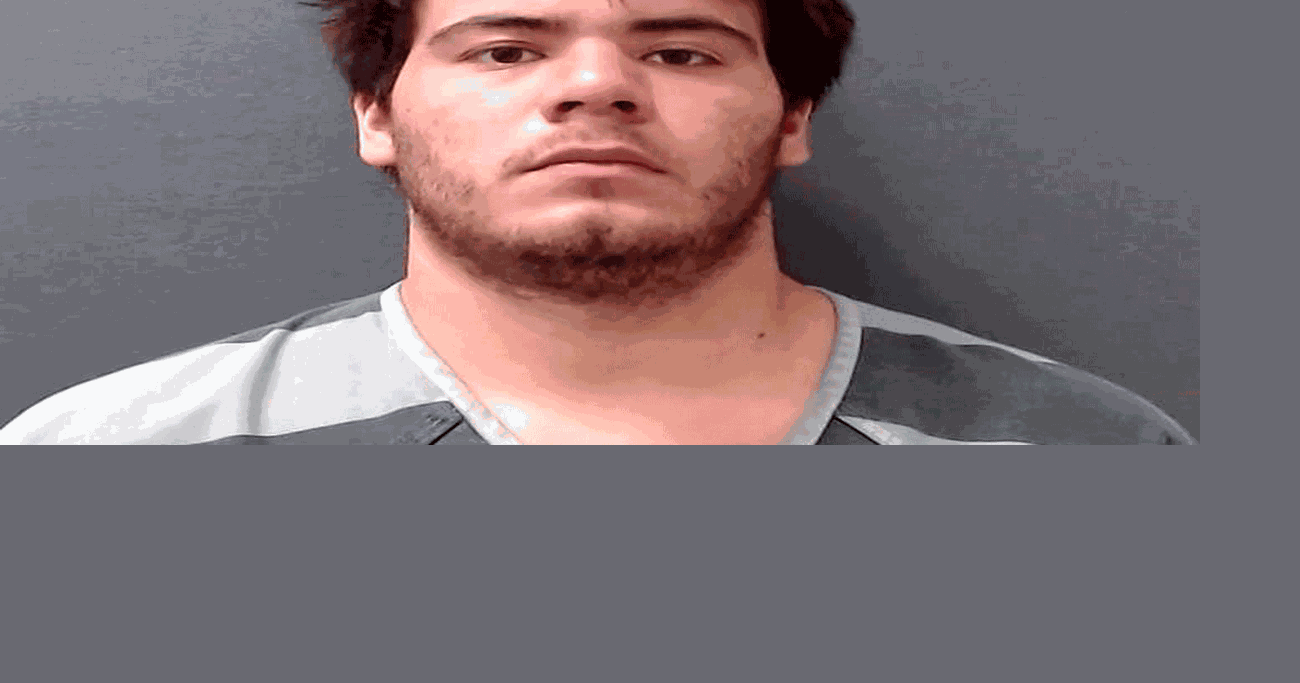 New Braunfels man arrested after reportedly breaking into cars, fleeing