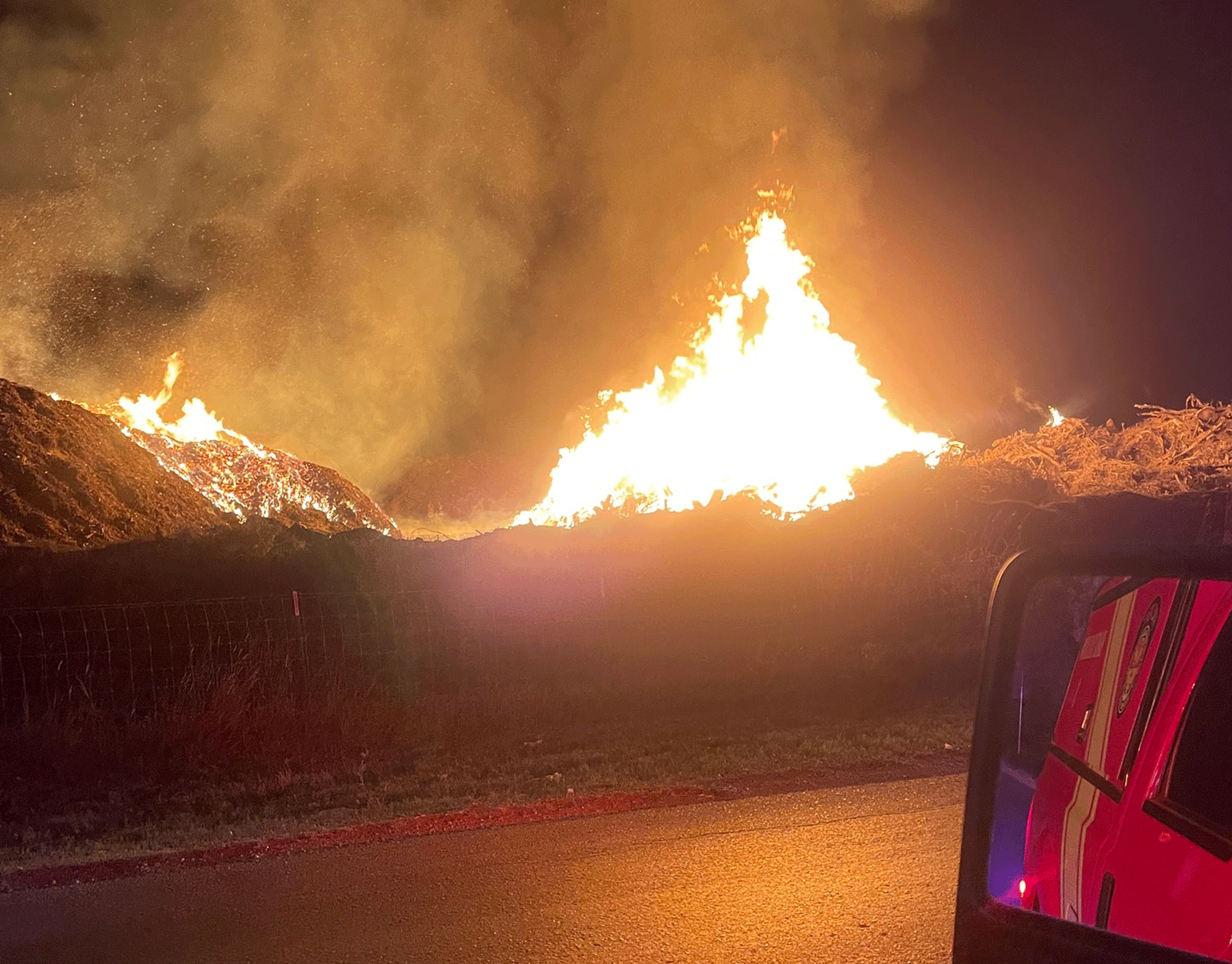 New Braunfels Fire Department contains mulch blazes on Solms Road