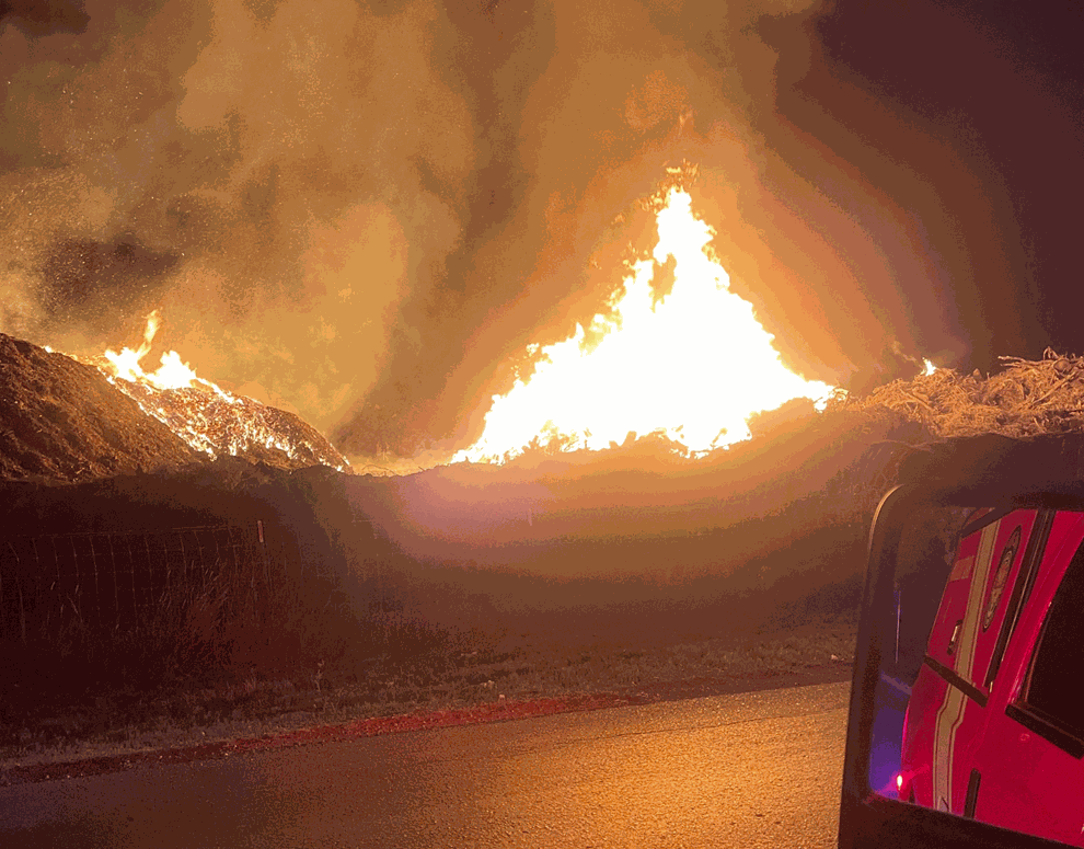 New Braunfels Fire Department contains mulch blazes on Solms Road