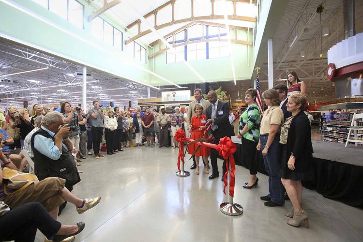 A real Plus! HEB opens newest New Braunfels location Community Alert