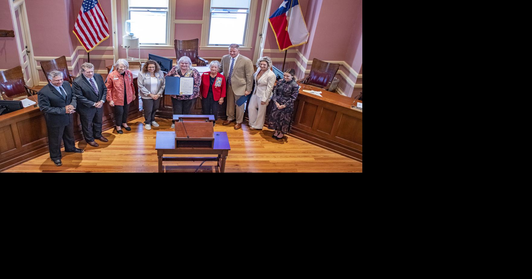 Bulverde attorney spends Constitution Week educating local students on rights, history