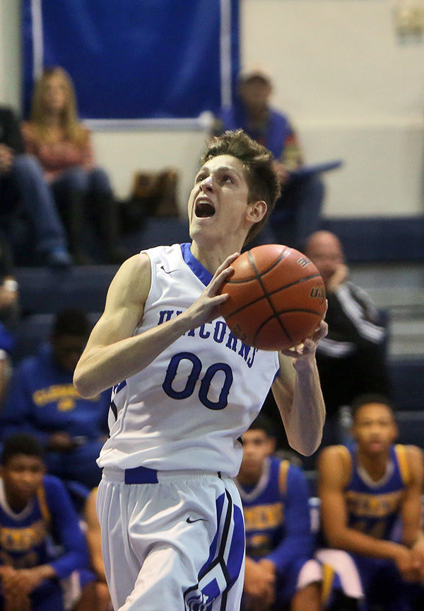 Foul ball New Braunfels competes, but falls to Clemens Sports