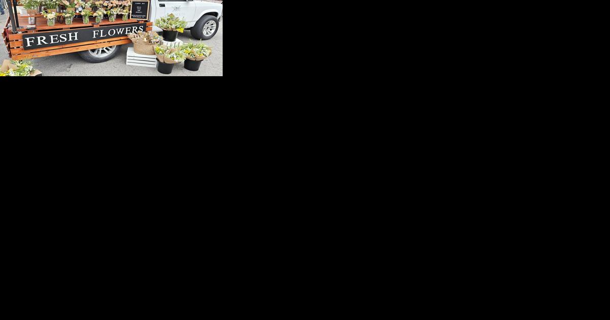 LOVE GROWS HERE: The farmers behind the flower truck - Vimarsana News