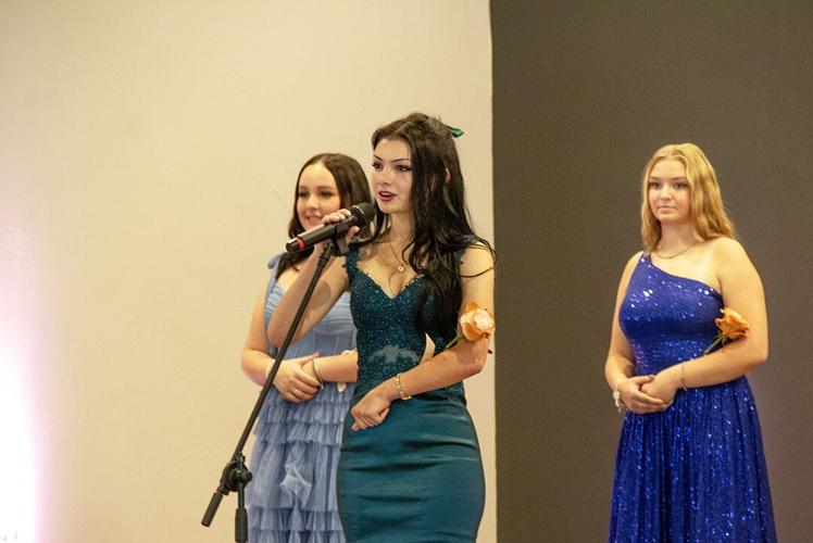 ALL HAIL THE QUEEN : Comal County Fair crowns new court for 2025 2026