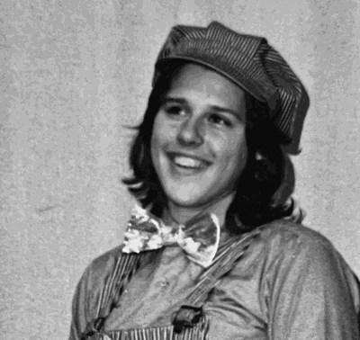 New Braunfels community remembers life, legacy of Circle Arts Theatre’s