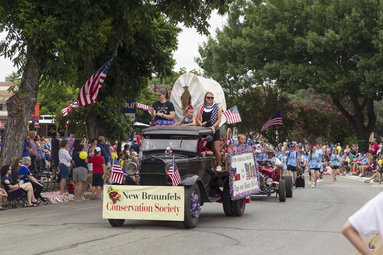Patriotism on display during New Braunfels' annual July 4 parade News