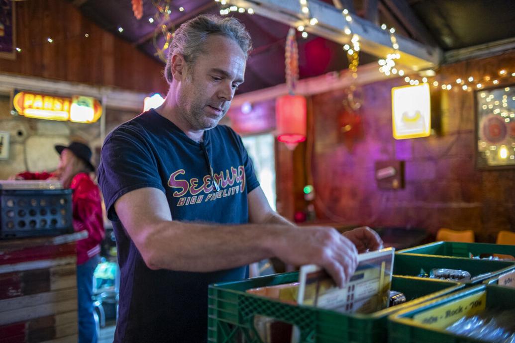 FULL CIRCLE Yard Sale Records set to open first store in New Braunfels