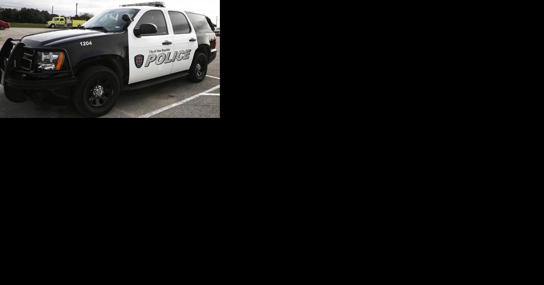 Two wrecks tie up FM 725; traffic rerouted - Vimarsana News