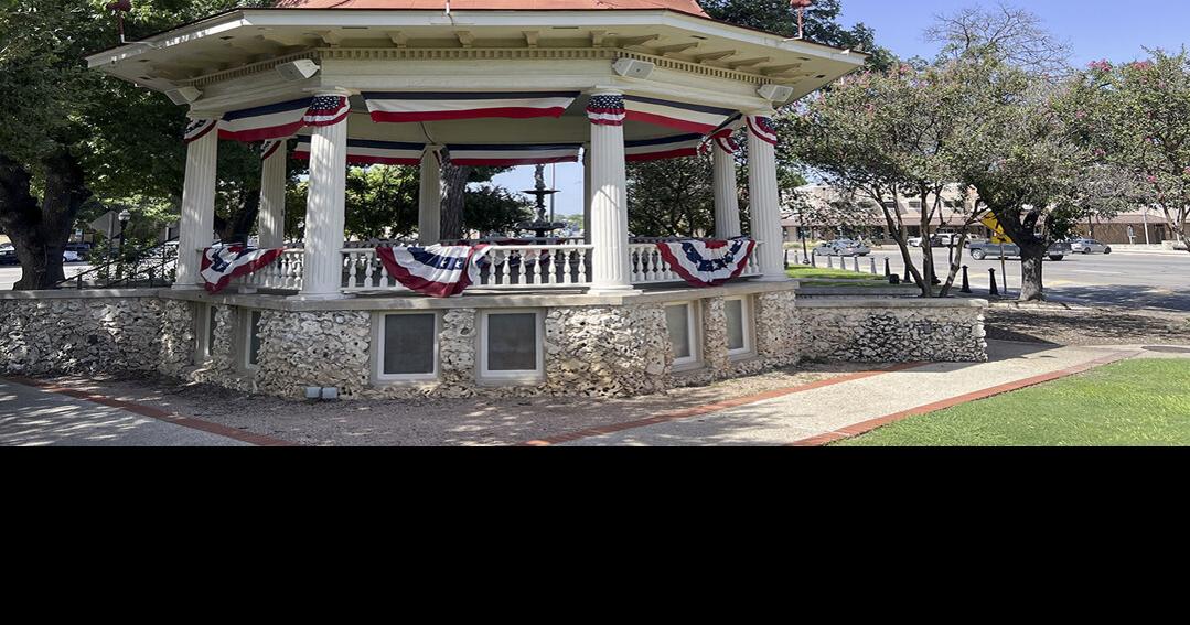 FREEDOM & FIREWORKS New Braunfels preps for Fourth of July festivities