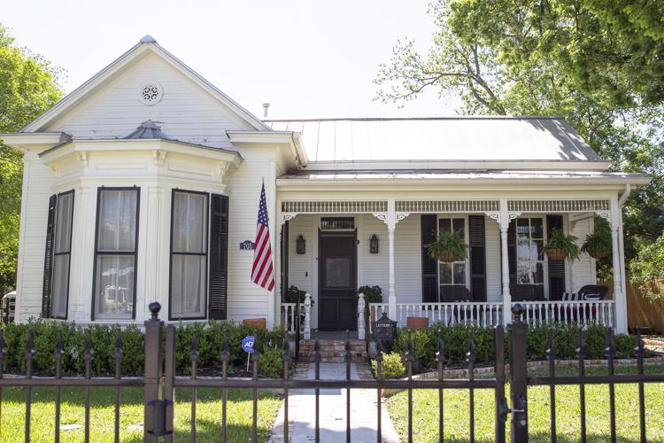 Historic home tour offers New Braunfels a glimpse of the past