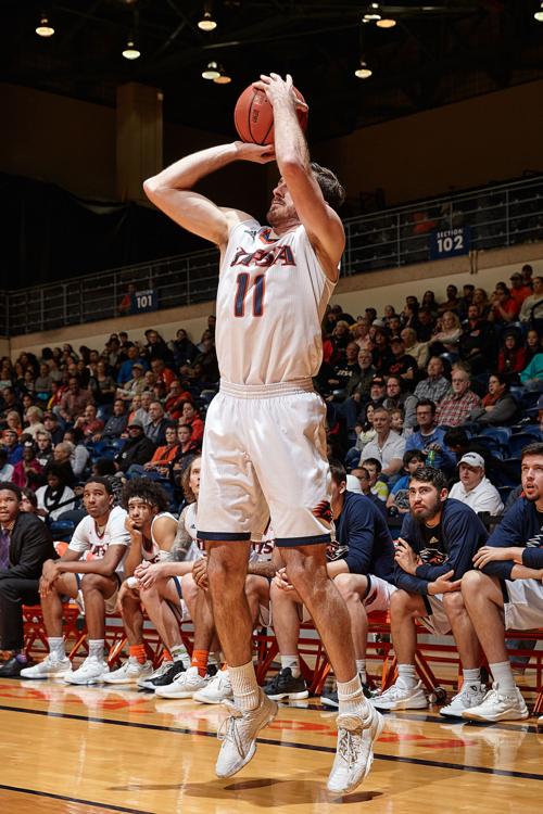 Houston Baptist Huskies At Utsa Roadrunners Men S Basketball