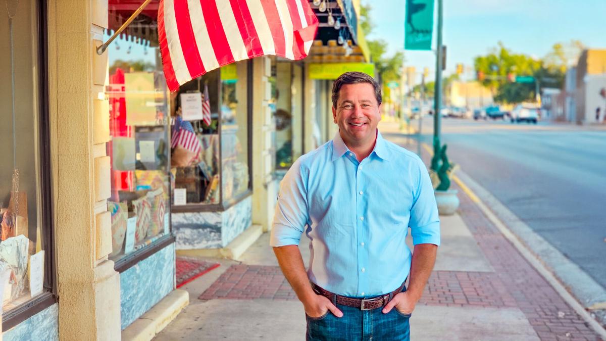 Photo of Jason Cahill