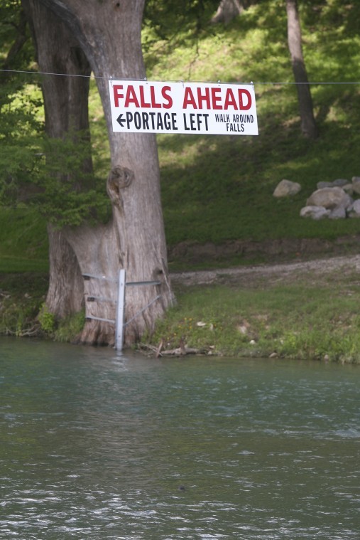 Officials take engineer’s word Horseshoe Falls isn’t dangerous anymore