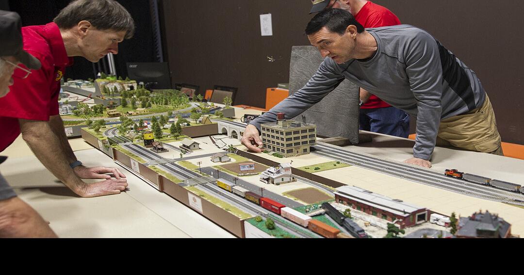 Train show pulling into New Braunfels' Convention Center Community