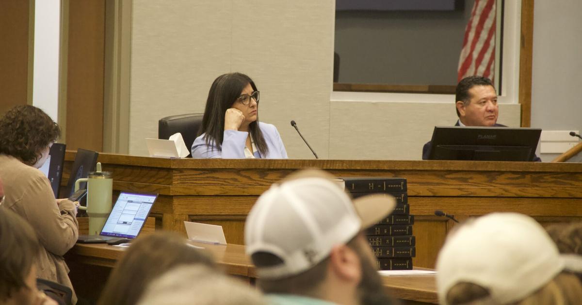 Abogado de la ciudad de New Braunfels despedido tras conflicto en la elección del alcalde