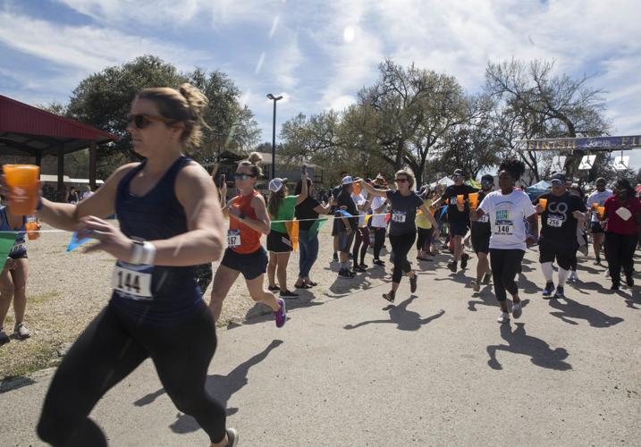 0.5K Beer Run | Multimedia | herald-zeitung.com