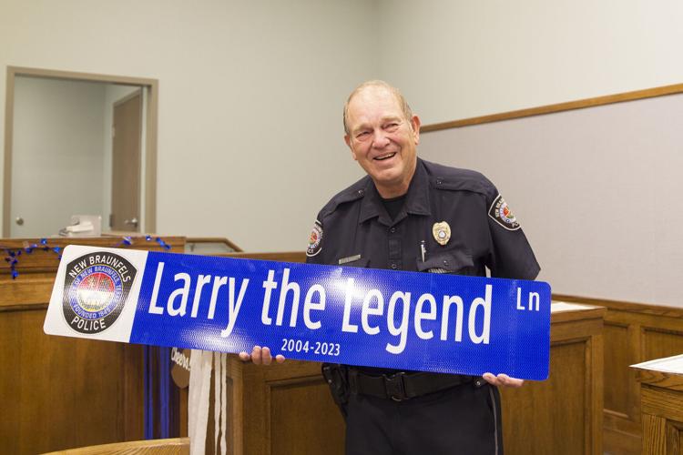 New Braunfels PD officer retires after 46year career Community Alert