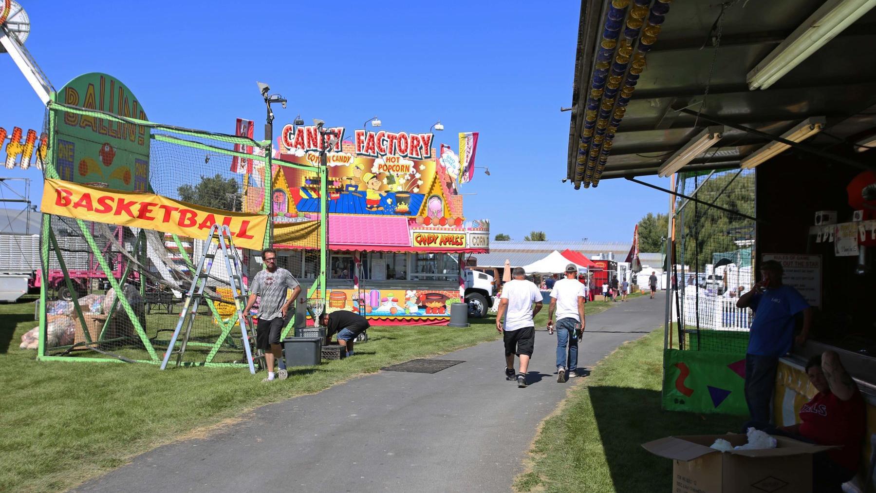 A Family A Fair Tulelake Butte Valley Fair Prepares For Big Weekend News Heraldandnews Com