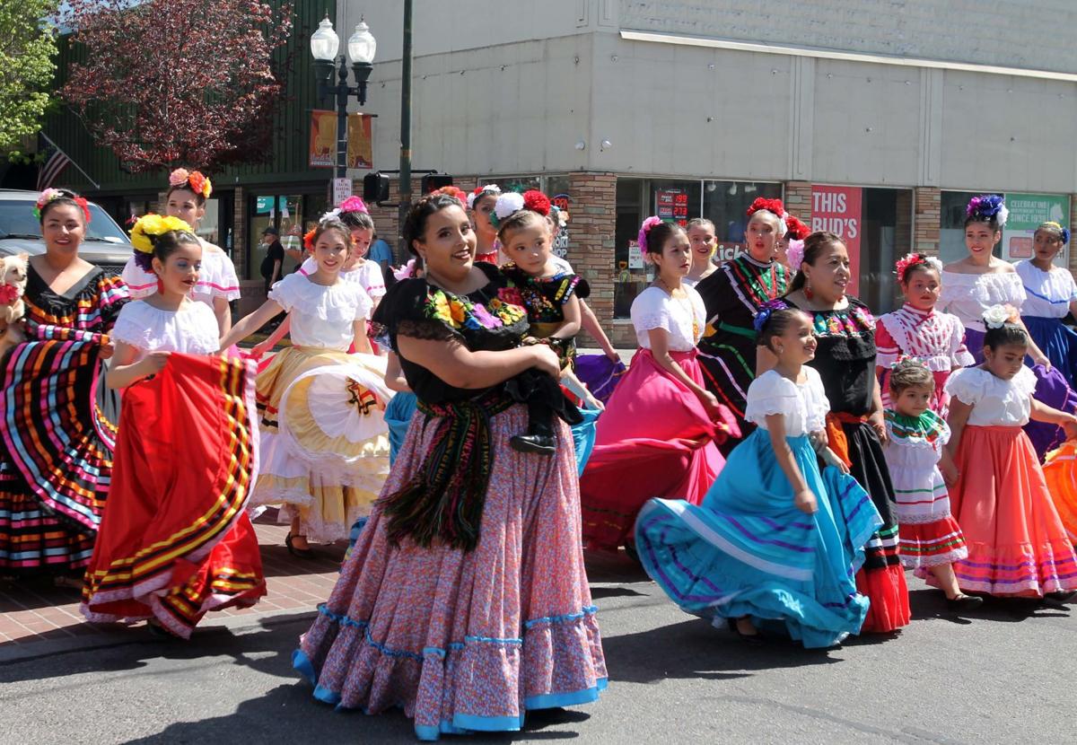 Swinging Skirts Of Cinco De Mayo Community Heraldandnews Com