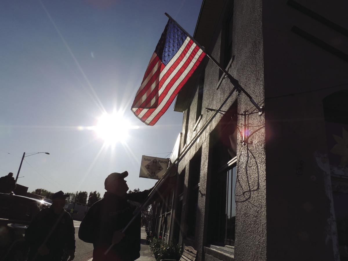 Lions Club Lines Merrill In Flags For Memorial Day Weekend Local