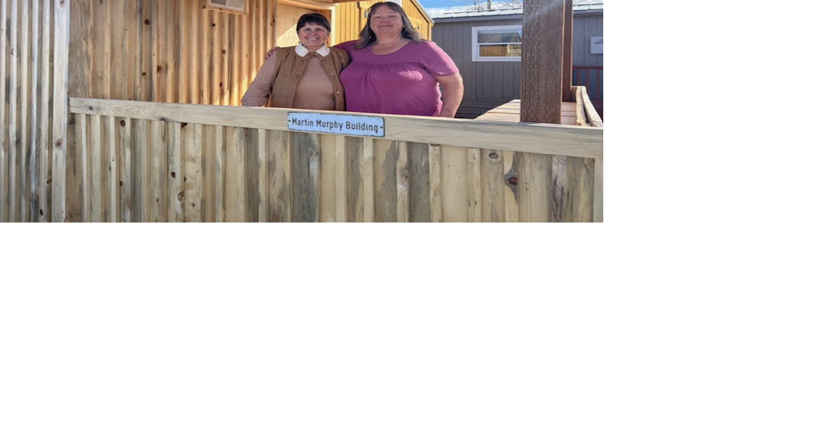 Community effort adds new storage unit for Paisley/Summer Lake Food Share