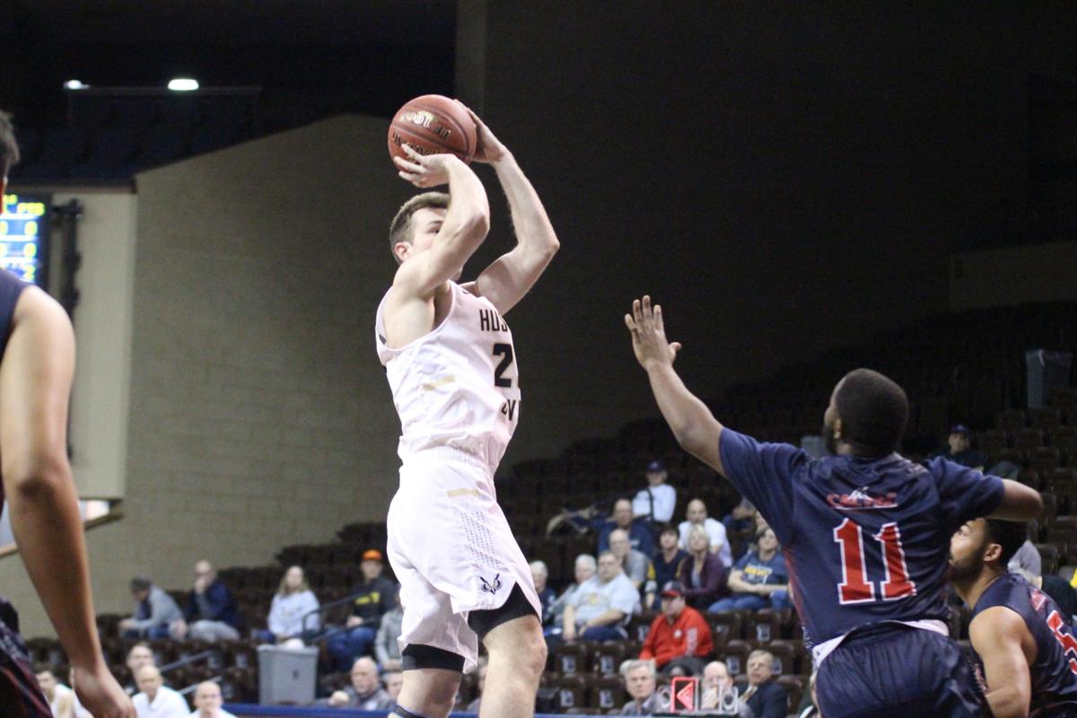 Owl Men Roll Past Pioneers For 75 65 Victory Sports