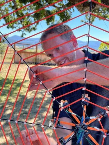 Spider String Instrument SpiderHarp: Oregon scientists study spiders with a web-inspired musical ...
